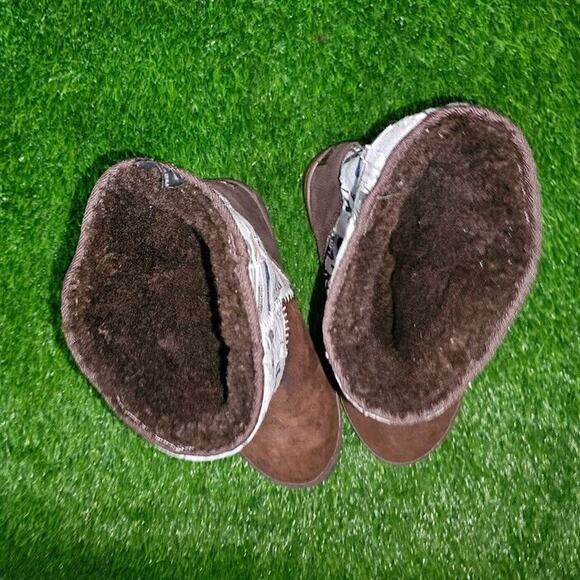 Uggs Boots Men 10 brown Patchwork DIY Upcycle police numbers blue white - Picture 4 of 8